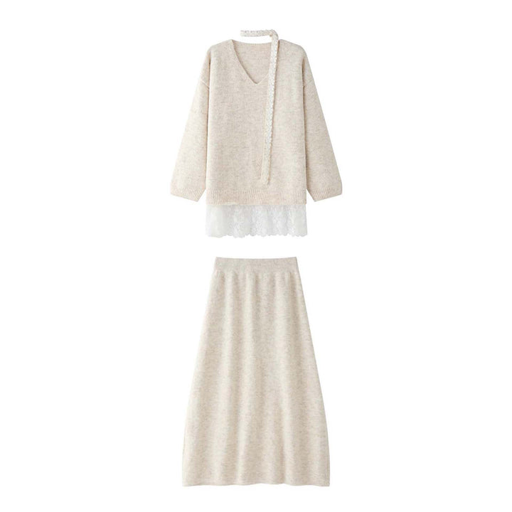 Women Longer Fluffy V-neck Mohair look Pullover with Lace Trim