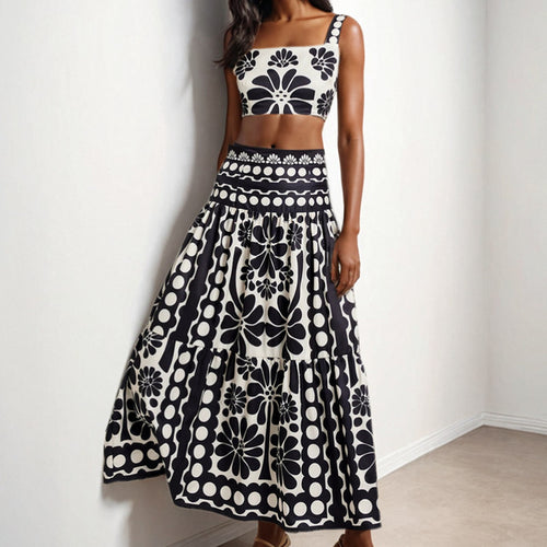 Ensemble pour femmes en deux pièces avec top court et jupe maxi Chic & Stil