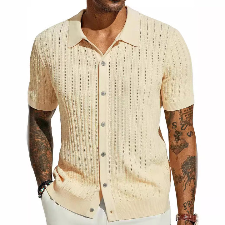 Short sleeve knit shirt for men with a fine lace structure and a classic collar Lune London