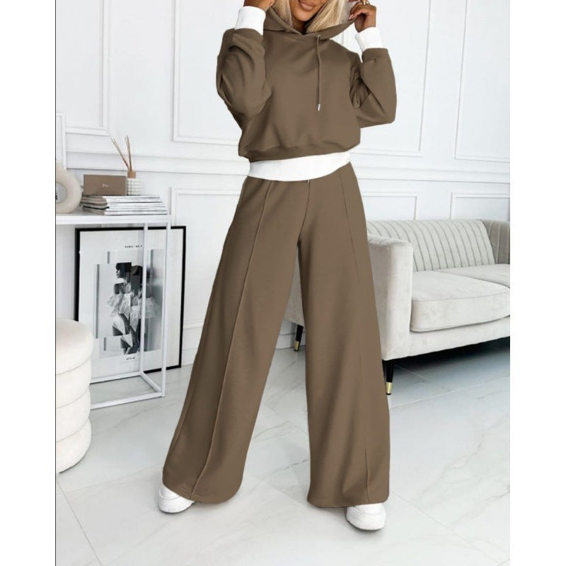Ladies' sporty lounge set with loose fit and hood Lune London