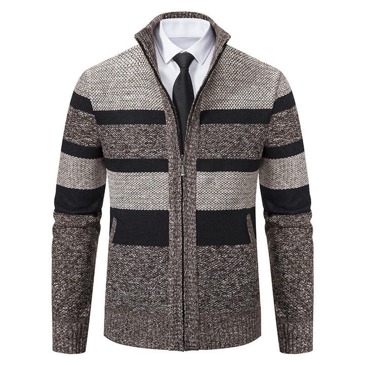 Men's chic and stylish cardigan