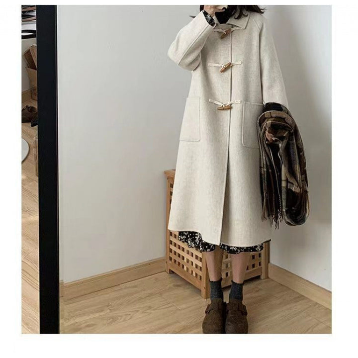 Women's Duffle Coat with Practical Pockets and Decorative Wooden Toggle Buttons Chic & Stil
