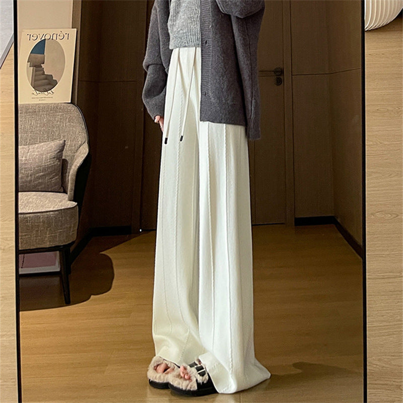 Pantalon de loisirs femme à coupe large avec taille élastique et poches pratiques Chic & Stil
