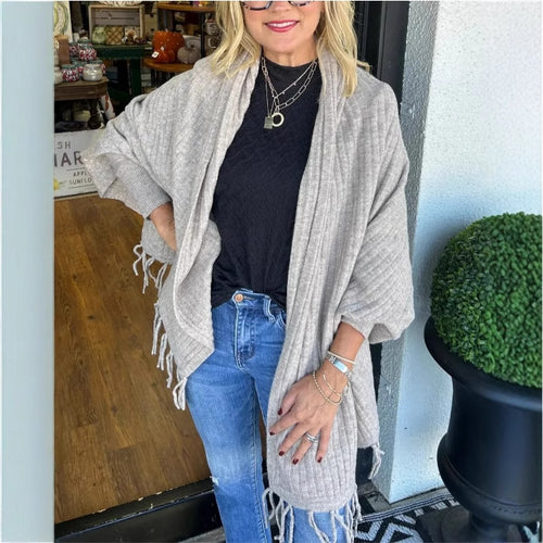 Ladies versatile poncho with fringes Amarae