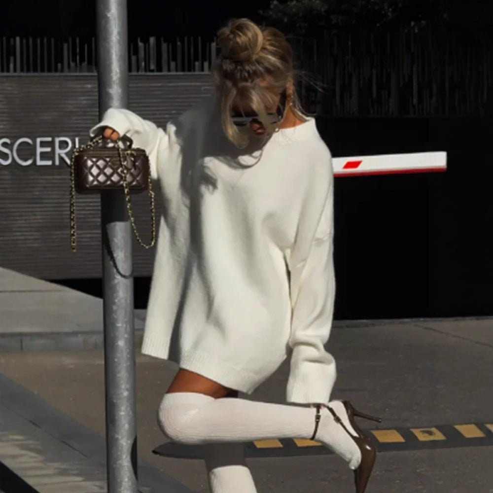 Women Oversized Knit Sweater with Loose Fit and Extended Hem Amarae