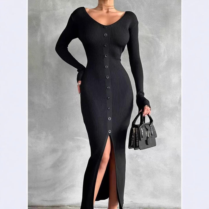 Robe tricotée pour femmes avec décolleté en V et patte de boutonnage intégrale Chic & Stil