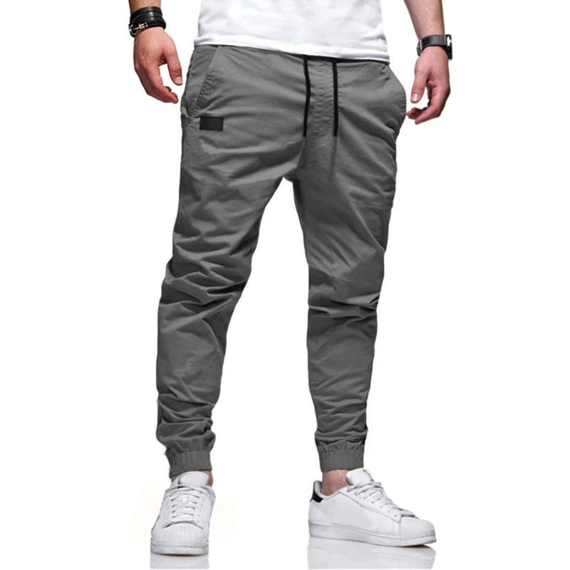 Trendy and comfortable jogging pants for men with elastic waistband and pockets Lune London