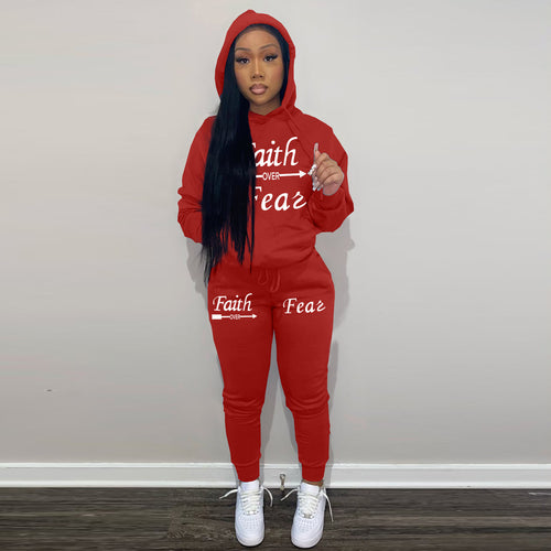 Sweatshirt and jogger set for women with inspiring quote Amarae