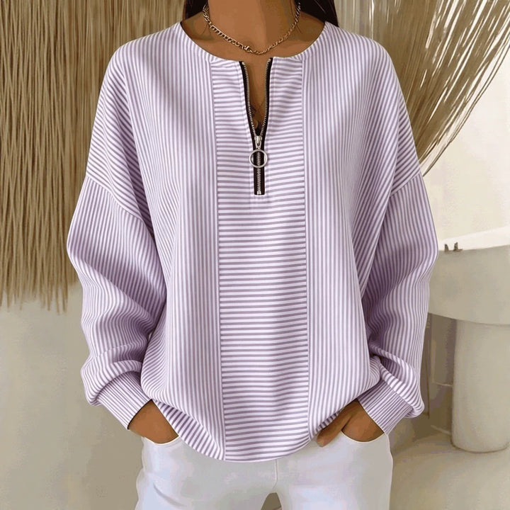 Women's Oversize Sweater with fine rib structure and short zipper Amarae