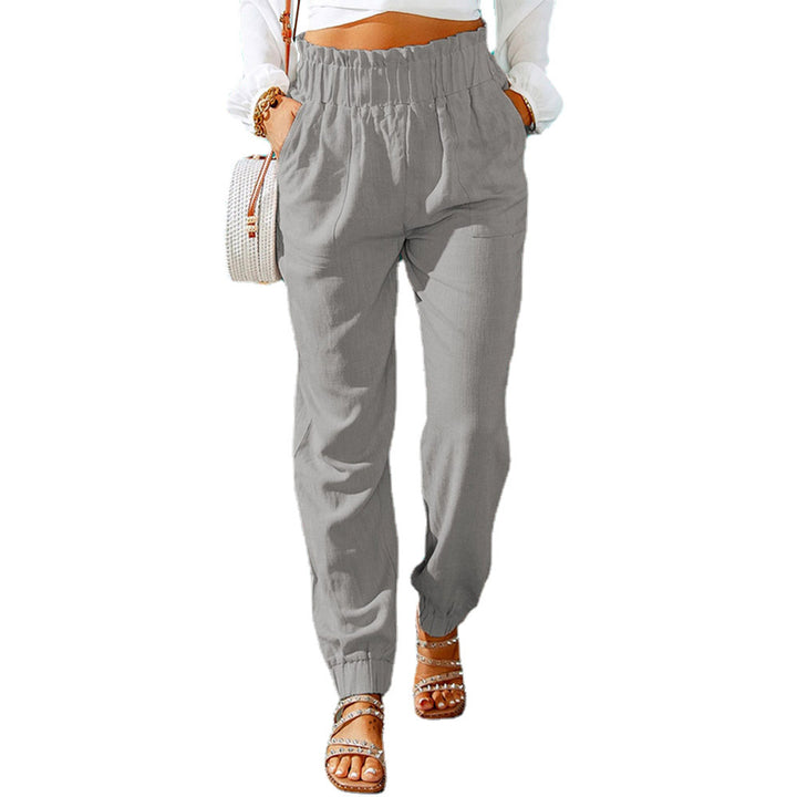 Comfortable and stylish summer pants for women with elastic waistband and practical pockets Lune London