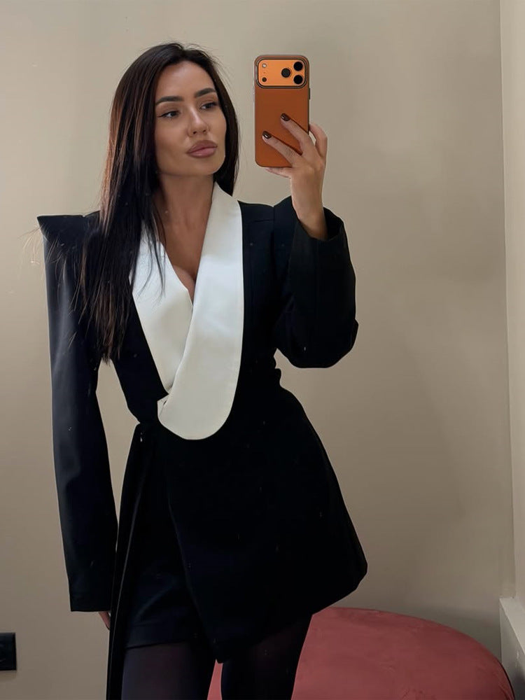 Women Tailored Blazer Dress with Contrasting Shawl Collar and Structured Shoulders Amarae