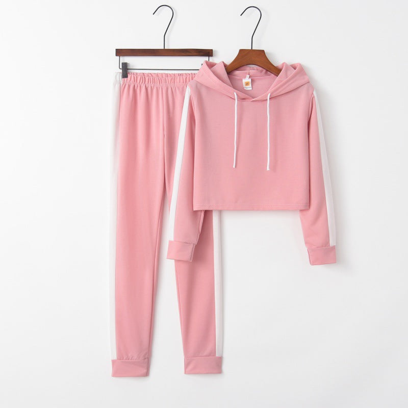 Women's sports set with short hoodie and leggings Lune London