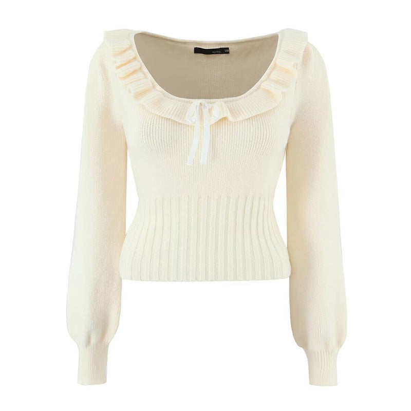 Fashion sweater for women with ruffle detail and Lune London inscription