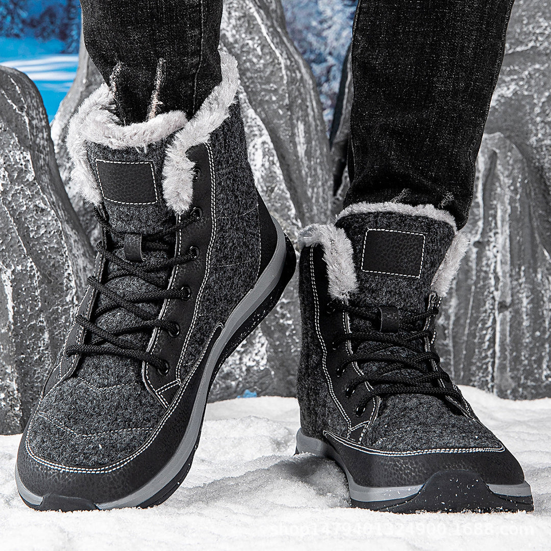 Winter boots for women with insulating fleece lining and non-slip sole Lune London