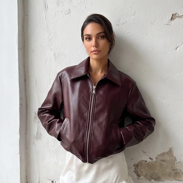Women's short jacket made of vegan smooth leather look with pointed shirt collar and front zipper Amarae