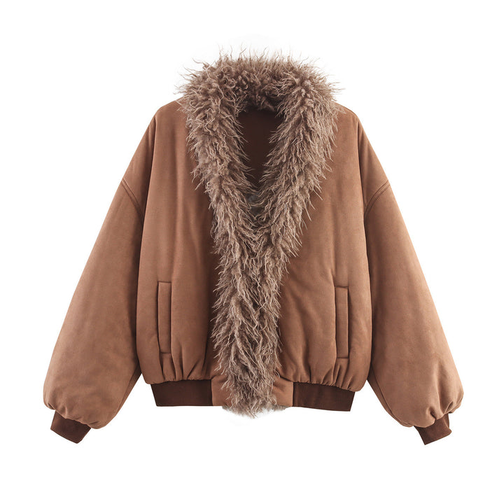 Fashionable women's short sleeve sweater with luxurious faux fur collar Lune London