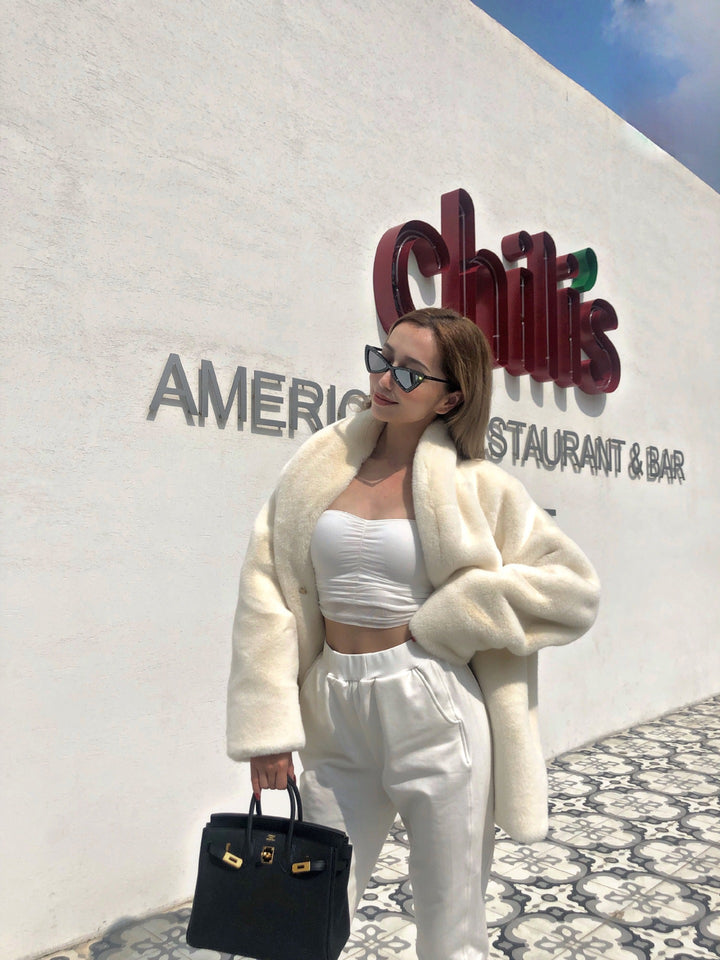 Ladies oversized plush jacket with wide collar Lune London