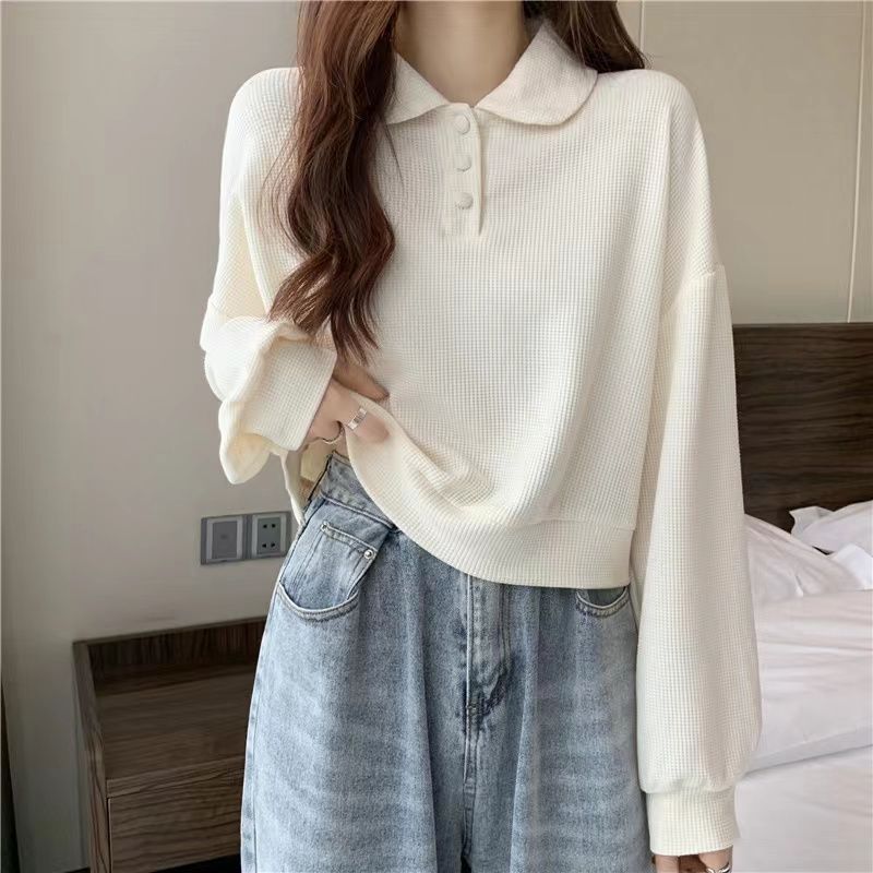 Pull polo décontracté pour femmes avec détails de boutons Chic & Stil