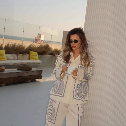Women's set consisting of a casual shirt and wide pants with a geometric design Amarae