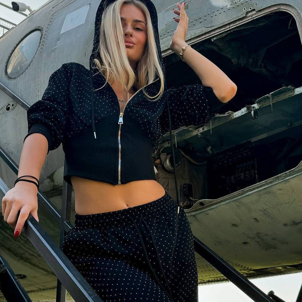 Leisure set for women with sparkling accents and a comfortable fit Lune London