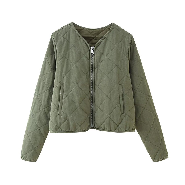 Ladies down jacket with practical pockets