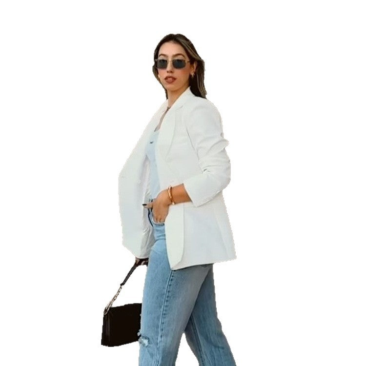 Women Fitted Double-Breasted Long Blazer with Light Shoulder Pads and Clean Lapels Amarae