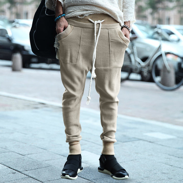 Casual men's jogger pants with side pockets and elastic waistband Lune London