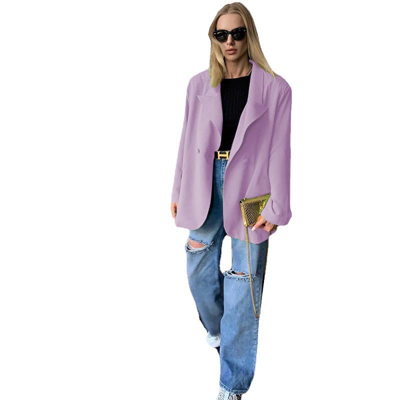 Fashion blazer for women with a relaxed fit and elegant button details Lune London