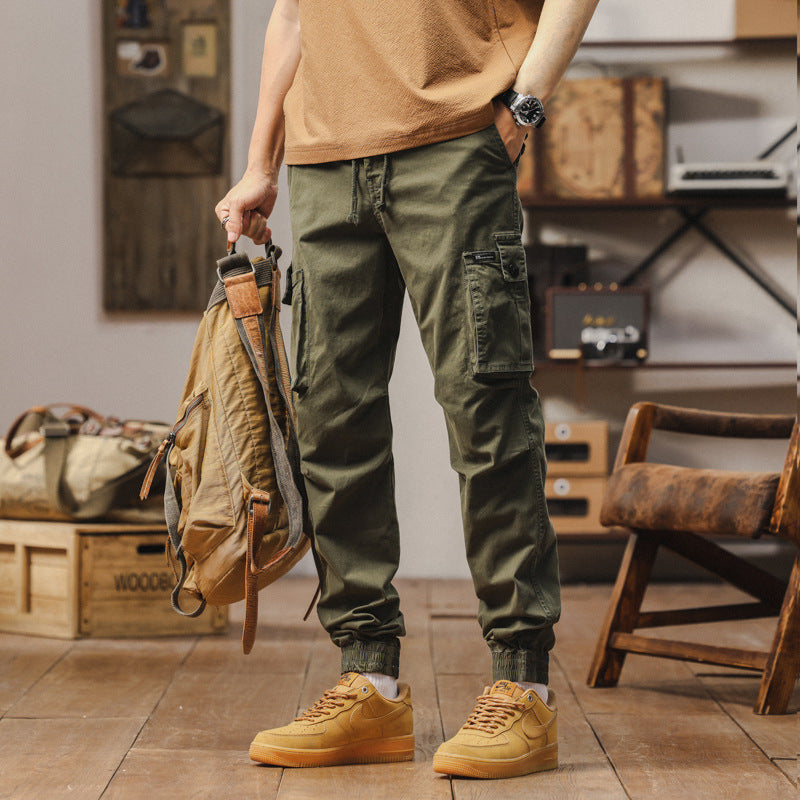 Robust cargo pants for men with elastic waist and practical pockets Lune London