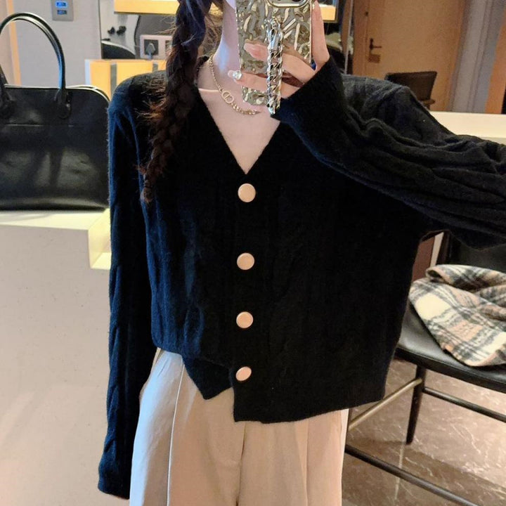 Cardigan pour femmes avec motif en cable et fermeture à boutons Chic & Stil