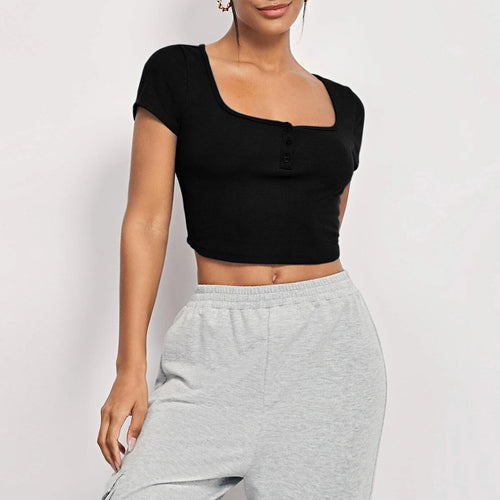 Femme haut court avec décolleté carré et patte de boutonnage Chic & Stil