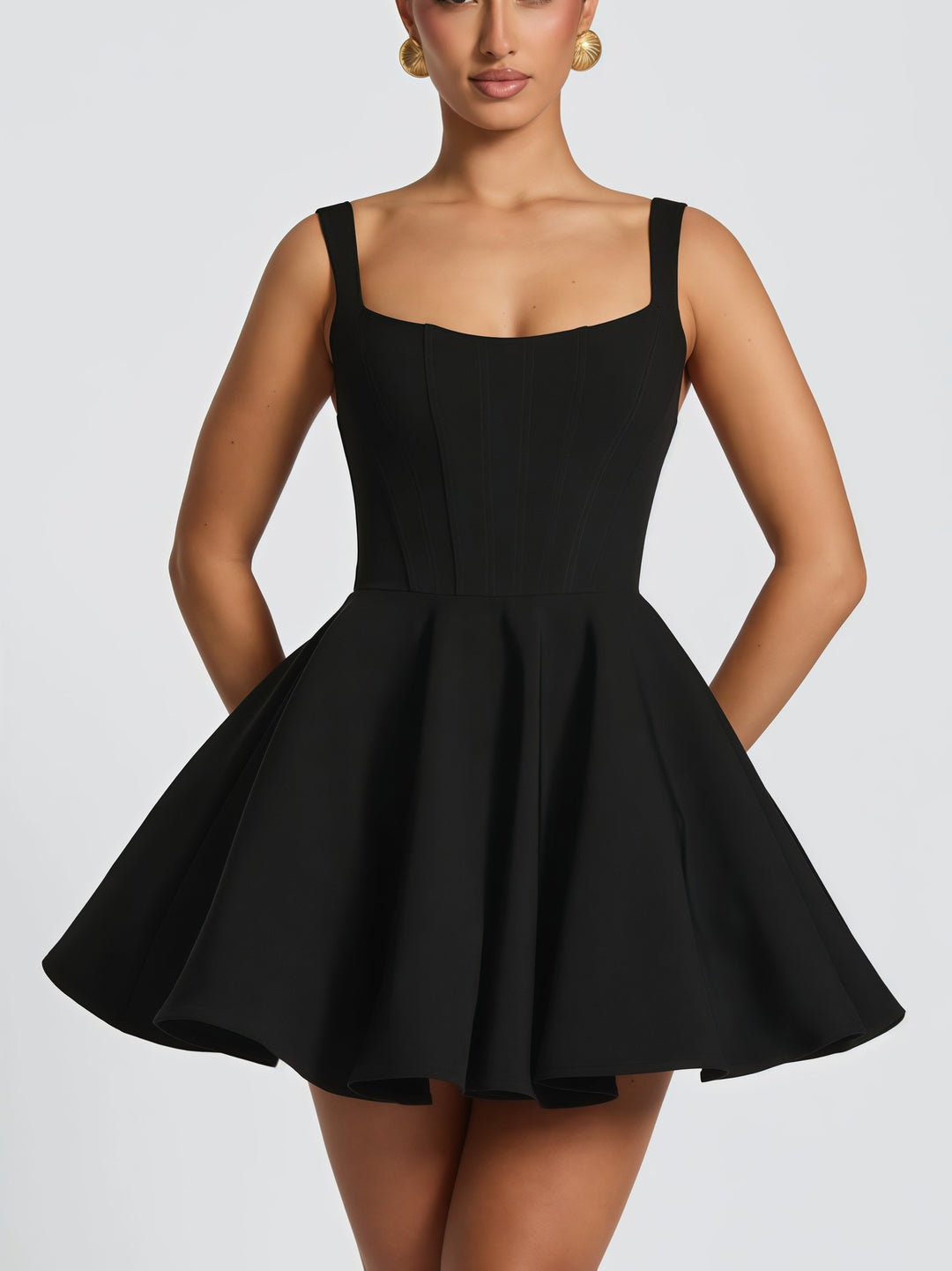 Women's cocktail dress with oversized bow design and flowing skirt Lune London