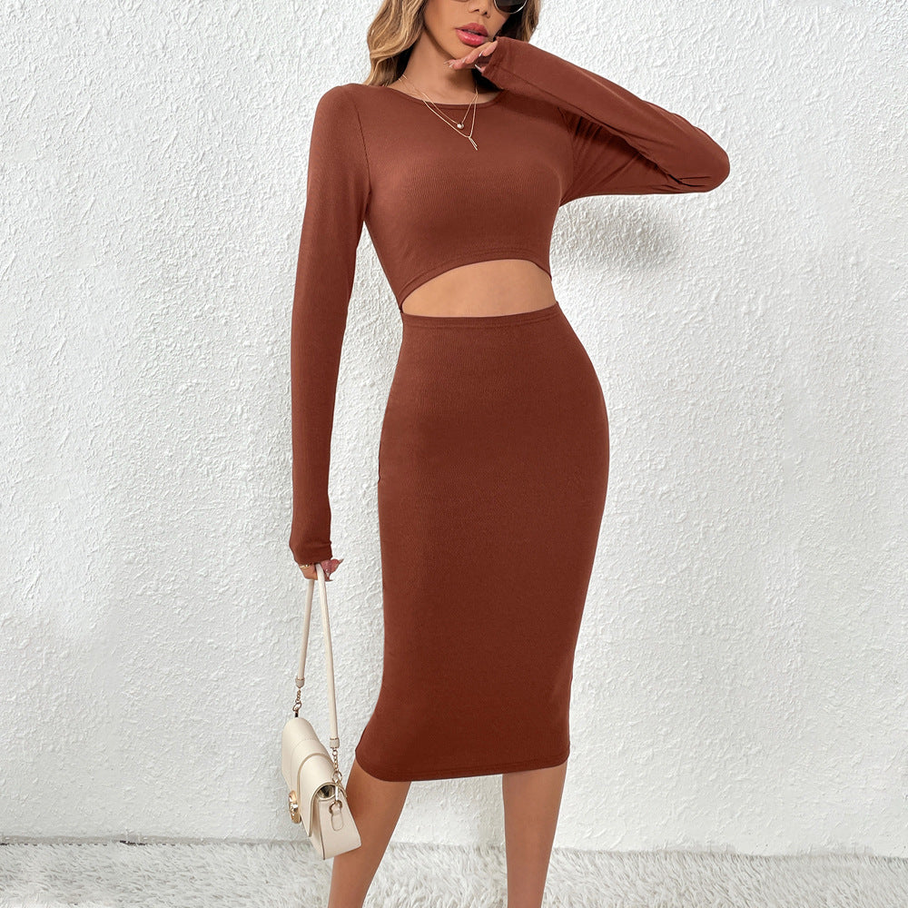 Robe midi ajustée pour femme avec des découpes et des manches longues Chic & Stil