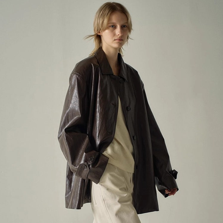 Veste en faux cuir à la mode pour femmes avec coupe surdimensionnée Chic & Stil