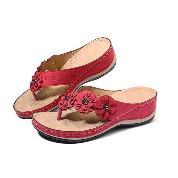 Flower strap sandals for women with ergonomic sole Lune London
