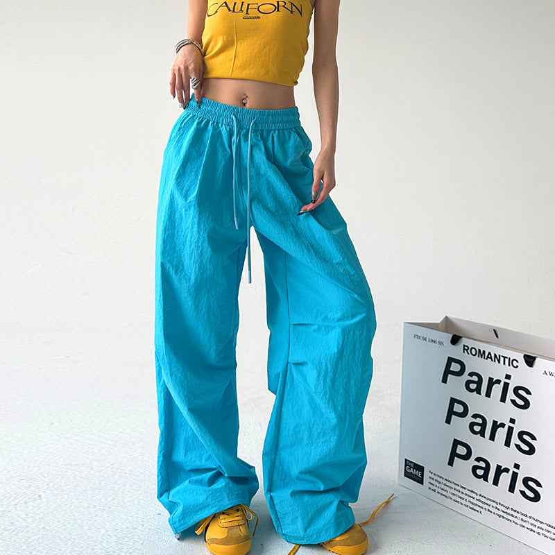 Women's Loose Sports Pants with Elastic Waistband and Drawstring Chic & Stil
