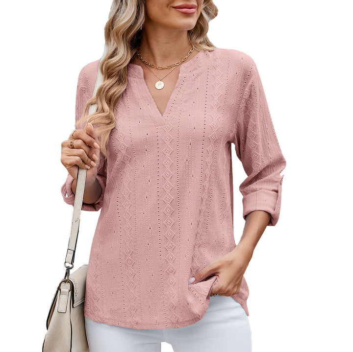 Ladies Elegant and light blouse with V-neck Lune London
