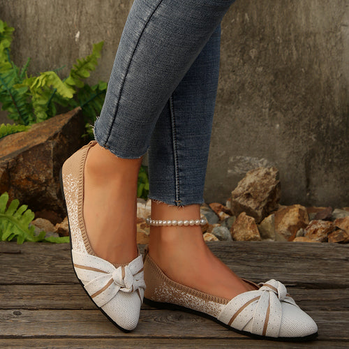 Elegant ballerinas for women with bow decoration and pointed shoe design Amarae