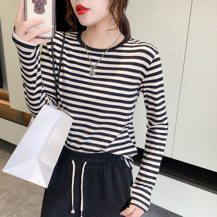 Women's striped long-sleeve shirt with comfortable sleeves Chic & Stil