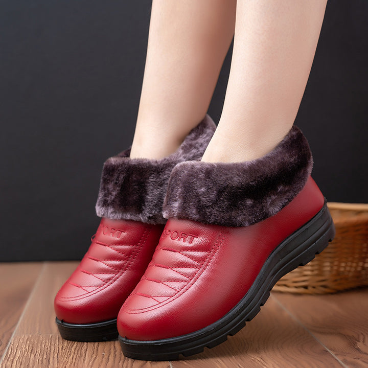 Ladies slippers and fleece Lune London