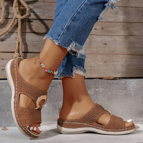 Fashion strappy sandals for women with breathable inserts and a stylish buckle Amarae