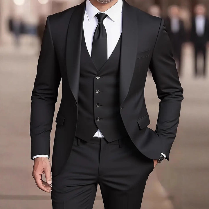 Luxurious tuxedo suit for men Amarae