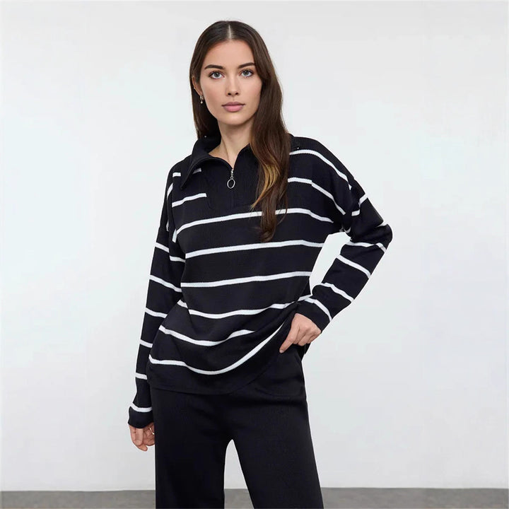 Casual knitted sweater for women with half-zip and oversized fit Lune London