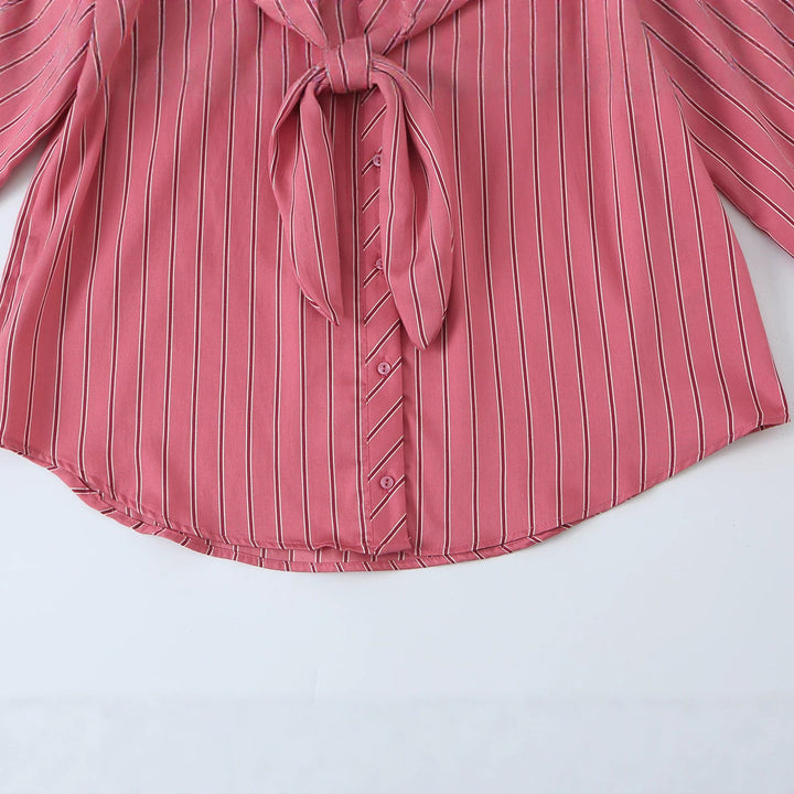 Women's blouse with bow collar, continuous button placket and balloon sleeves Amarae