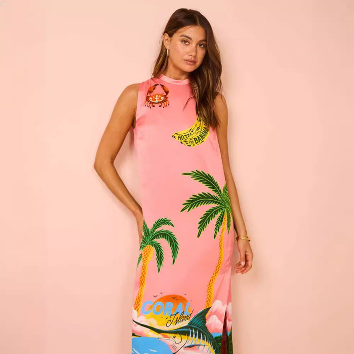 Women's maxi dress with colorful tropical print and casual cut
