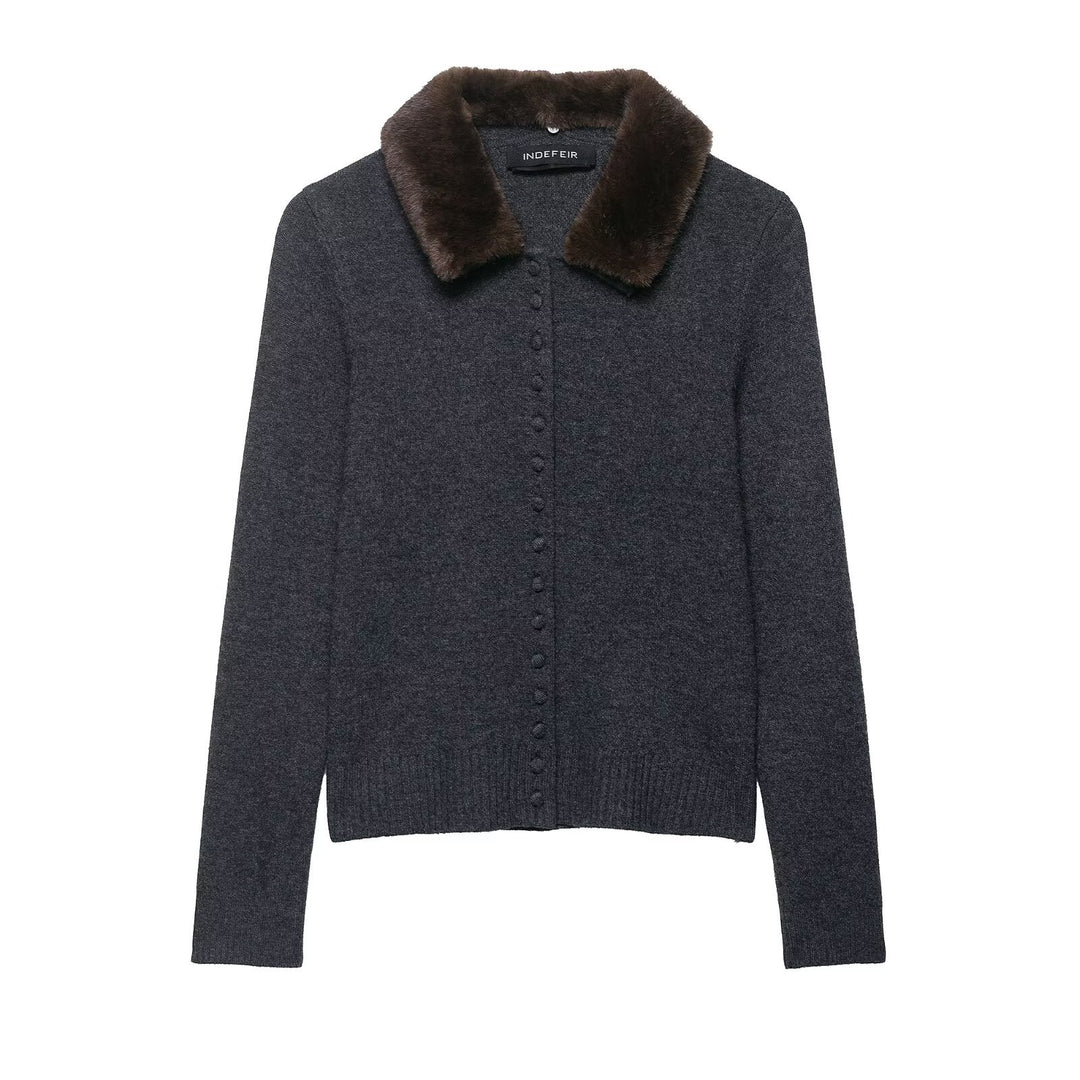 Elegant women's knitted cardigan with removable collar Lune London