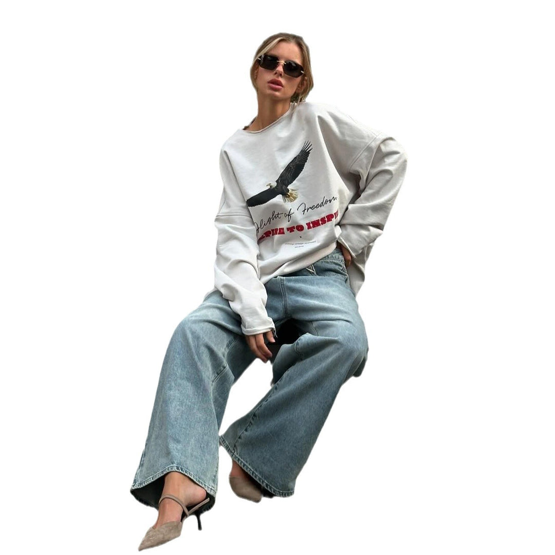 Oversized sweatshirt for women with creative graphic cut and casual Lune London