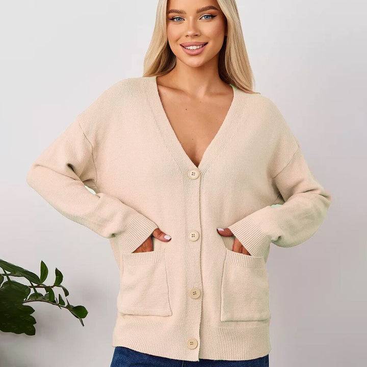 Cardigan en tricot épais pour femmes avec décolleté en V plongeant et poches pratiques Chic & Stil