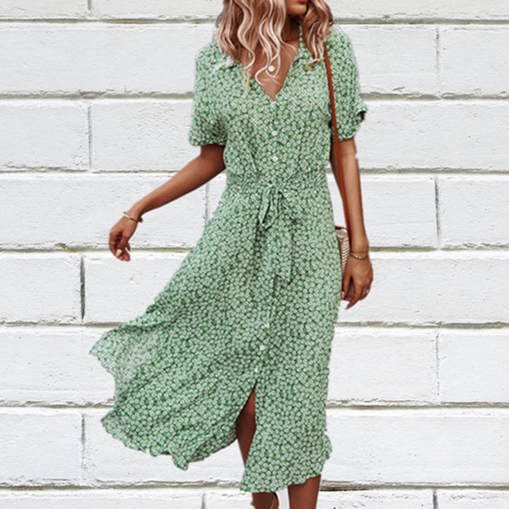 Floral dress for women with fitted cut and ruffles Lune London