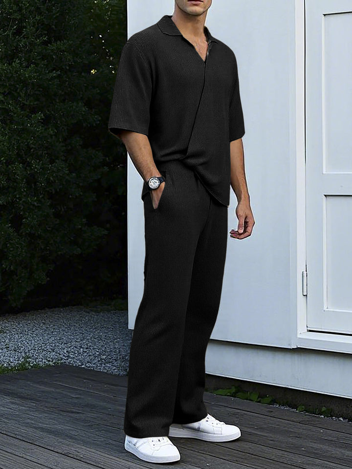 Casual short sleeve set for men in high-quality knitted fabric and elastic waistband Lune London
